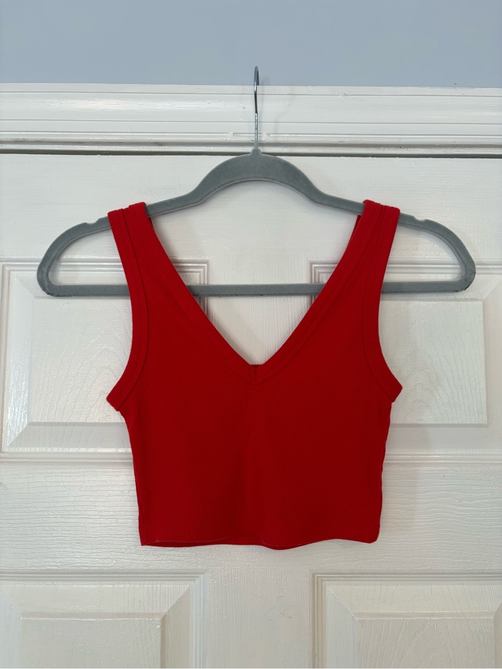 Red Ribbed Crop Tank